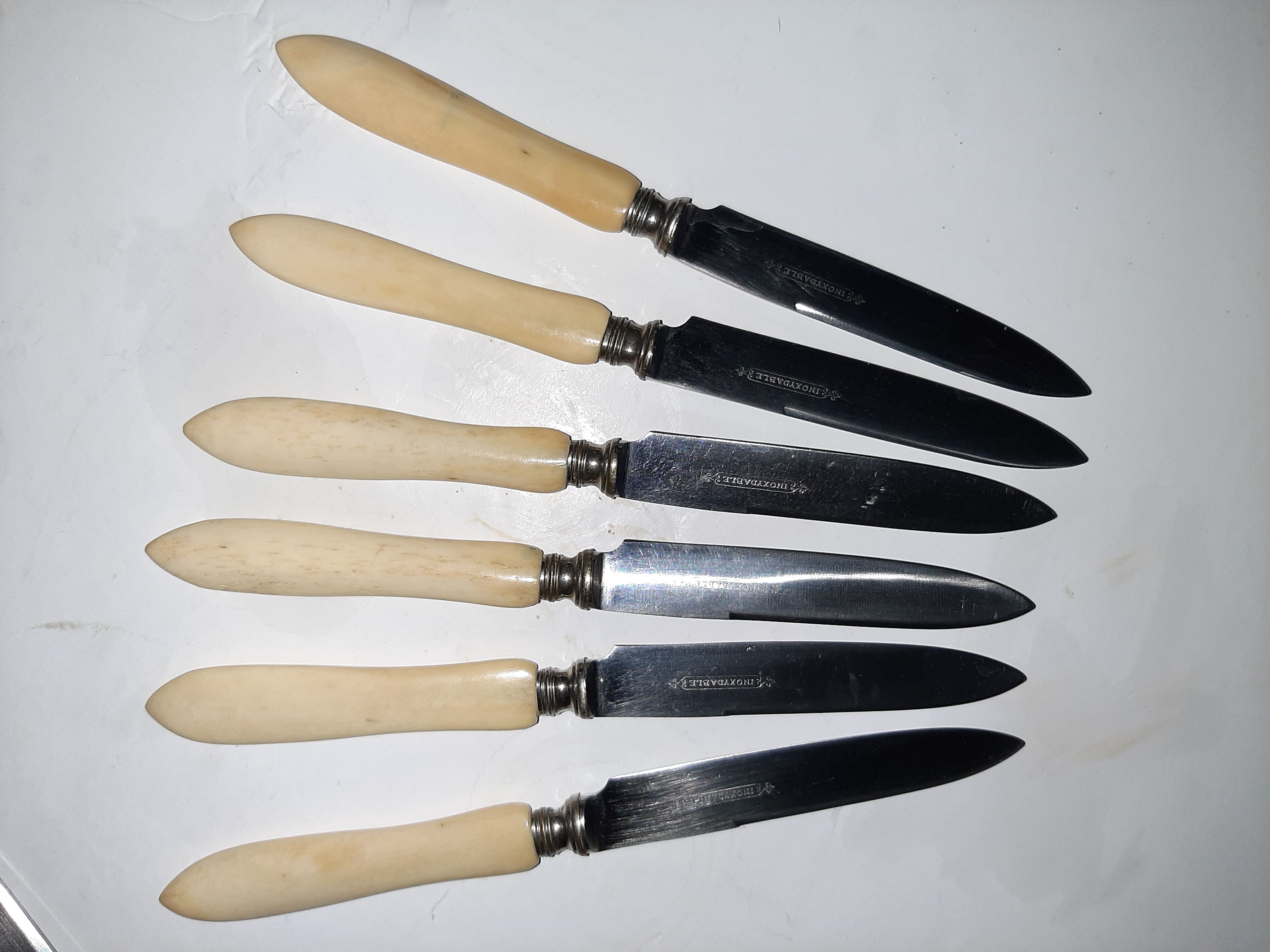 2x6 old knives handle normal bones and cheese/desserts