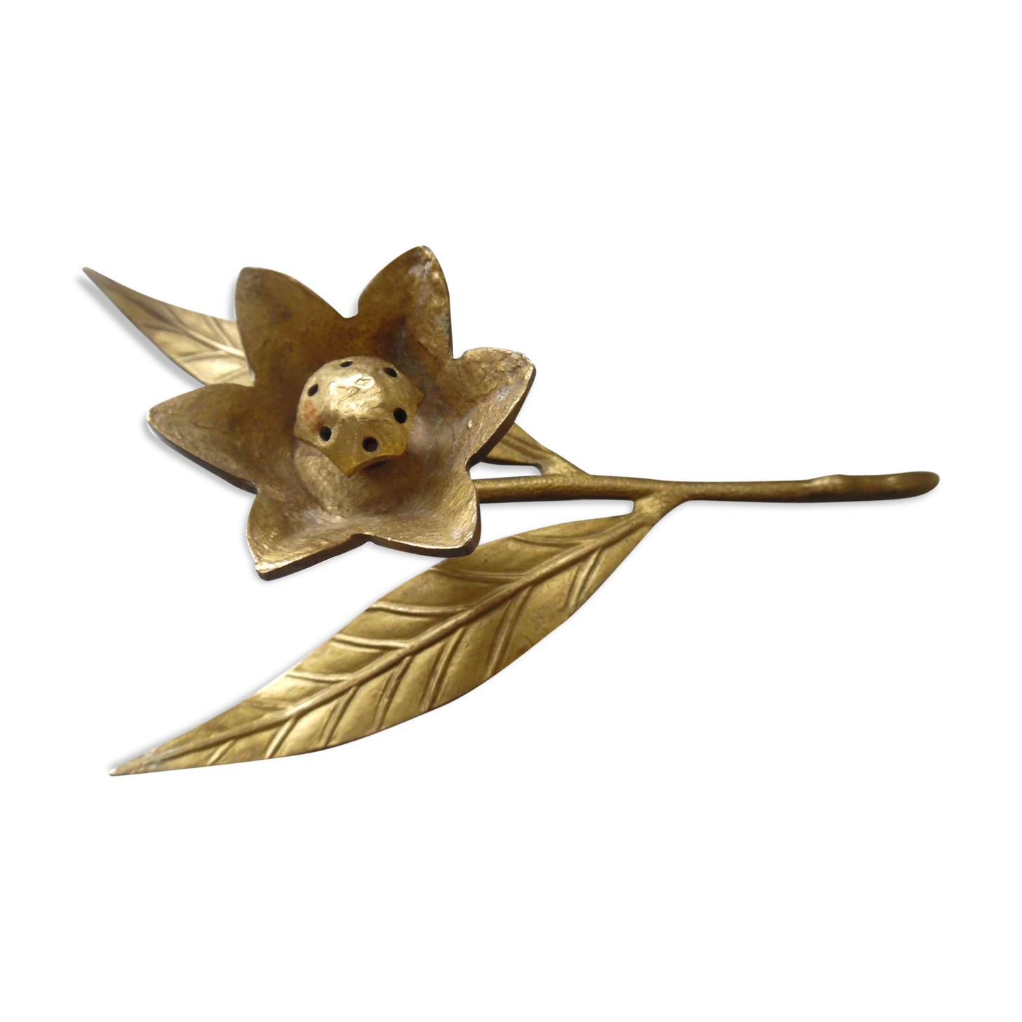 Brass flower