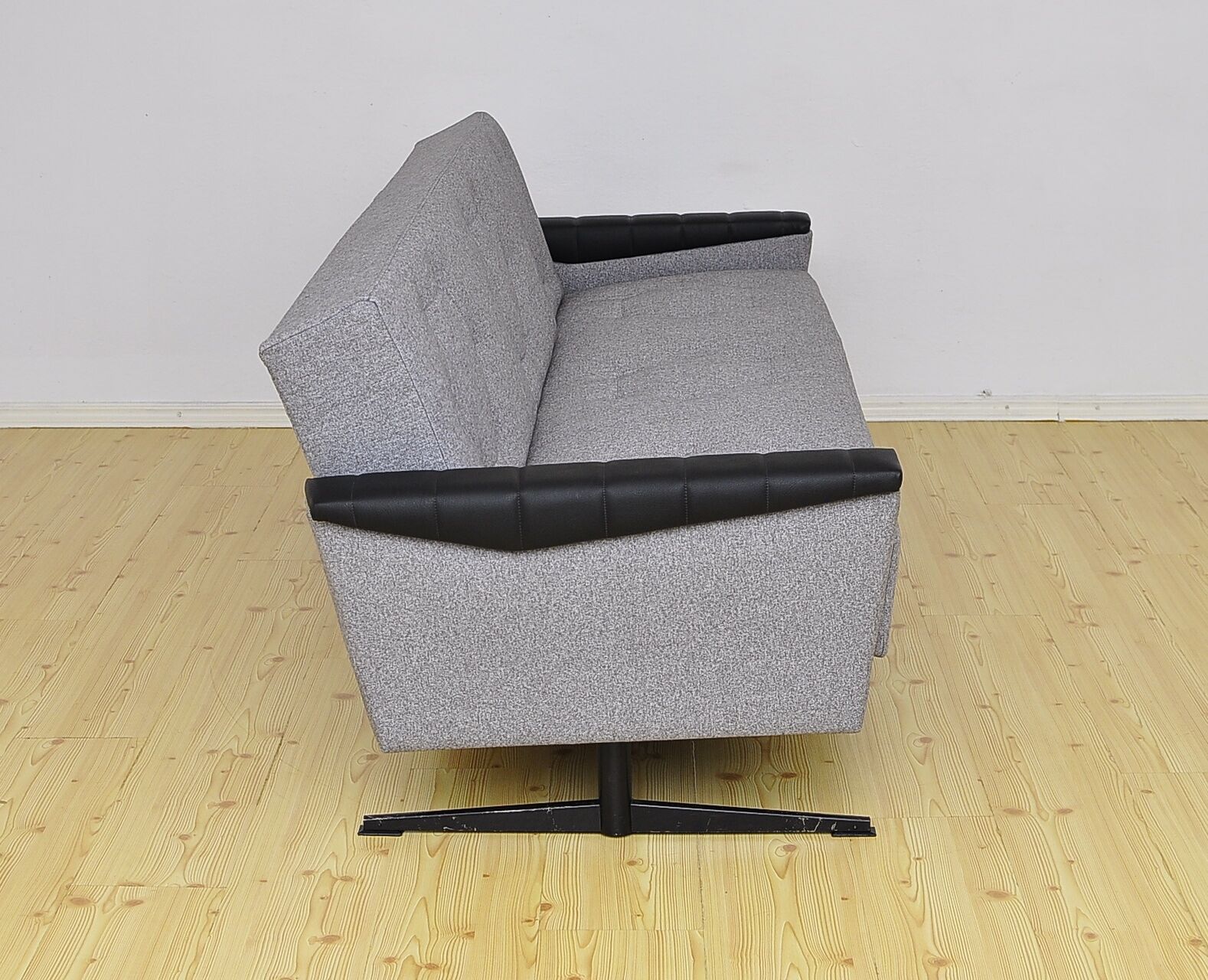 Mid century convertible sofa daybed, 1960s