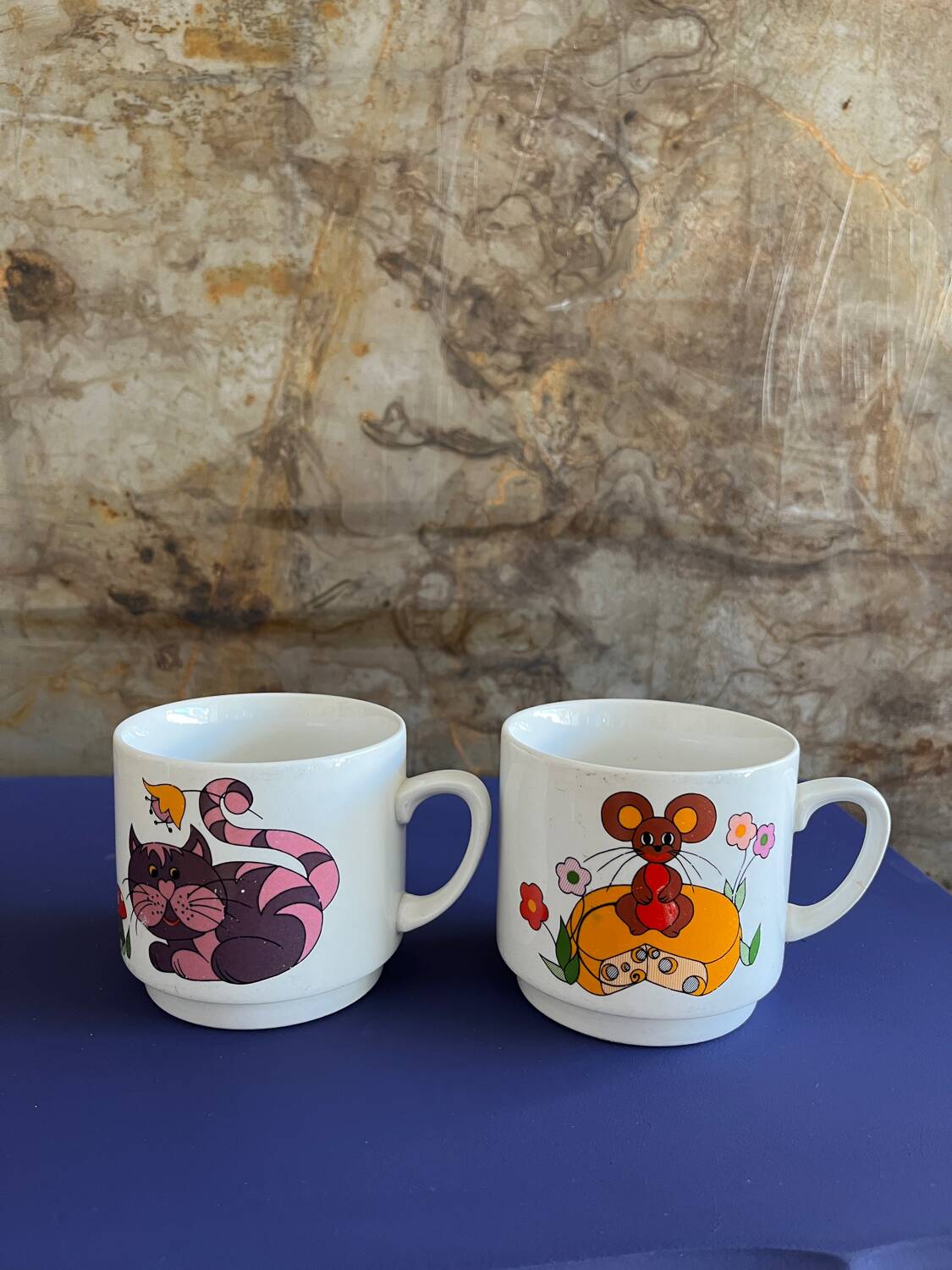 Monopoly ceramic cat/mouse mug duo