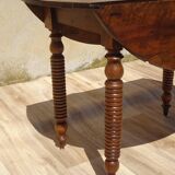 Drop-leaf table, honey-spoon-shaped legs