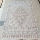 Berber carpet handmade in pure wool 205x126cm