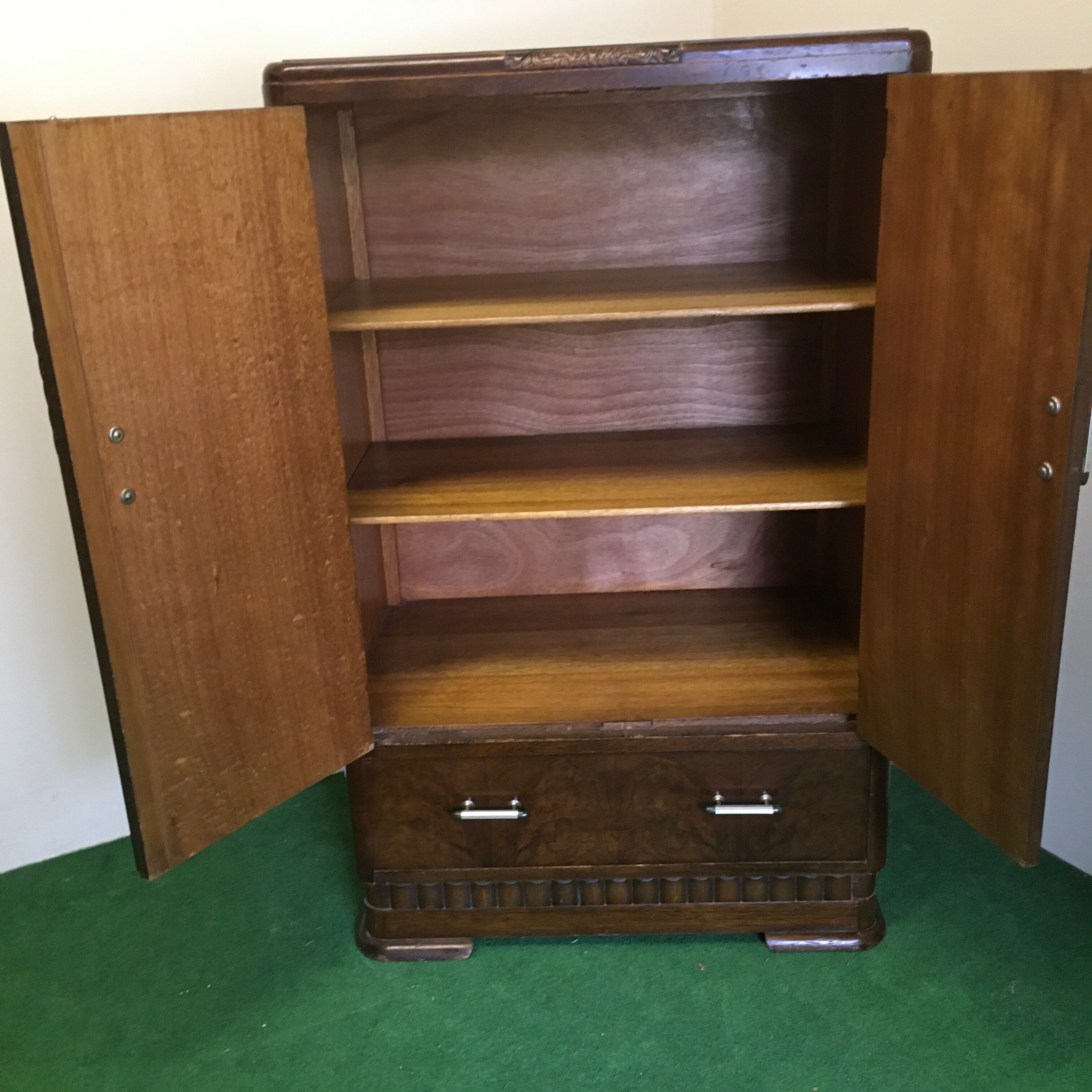 Art deco cabinet