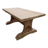 Extendable monastery table