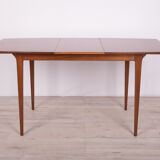 Teak extendable dining table from mcintosh, 1960