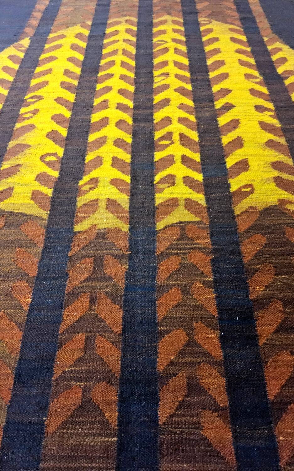 Tapis kilim en laine vintage design Maria Janowska (Zachód) coucher de soleil