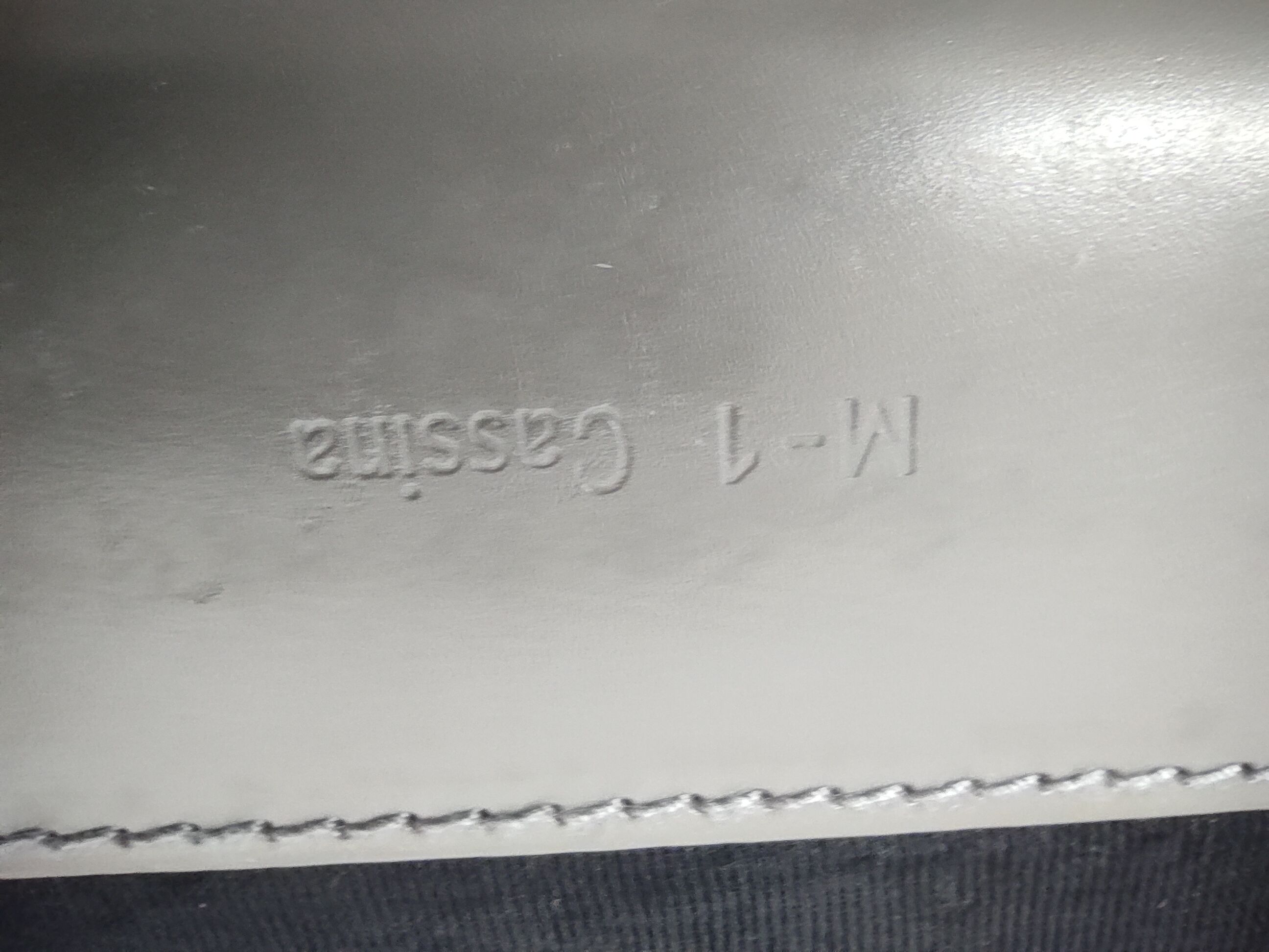 Canapé Cab 415 par Mario Bellini pour Cassina