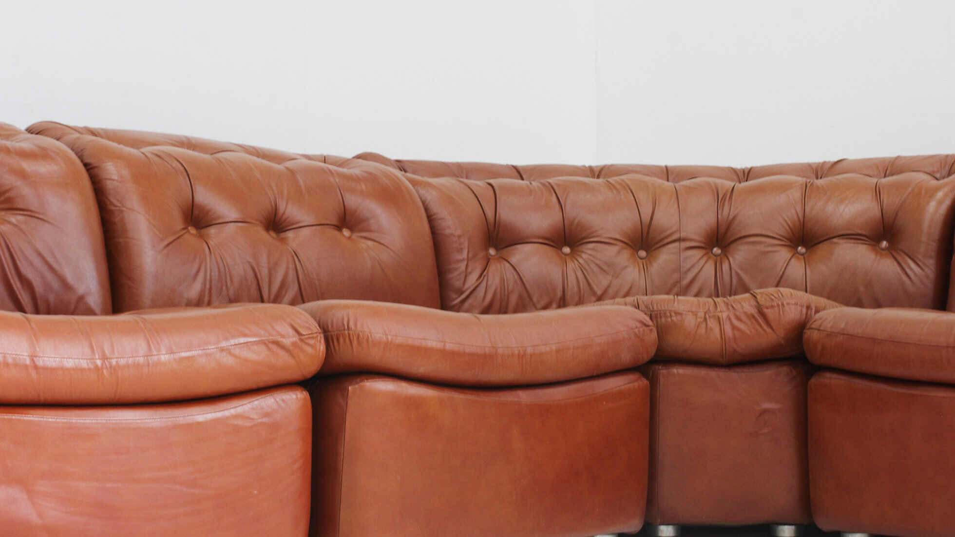 Vintage Italian curved modular sofa 1970s, set of 4