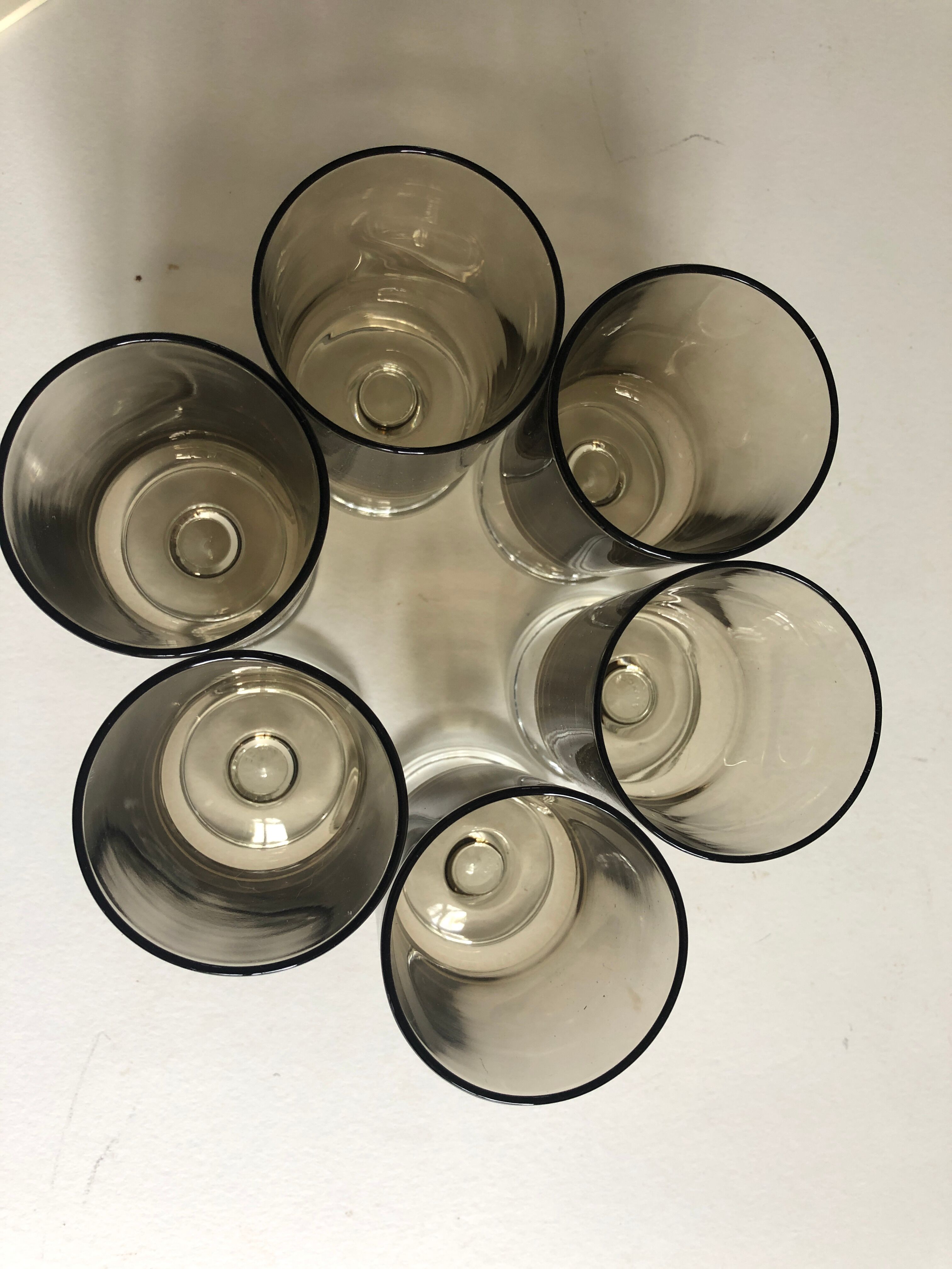 6 Luminarc wine glasses