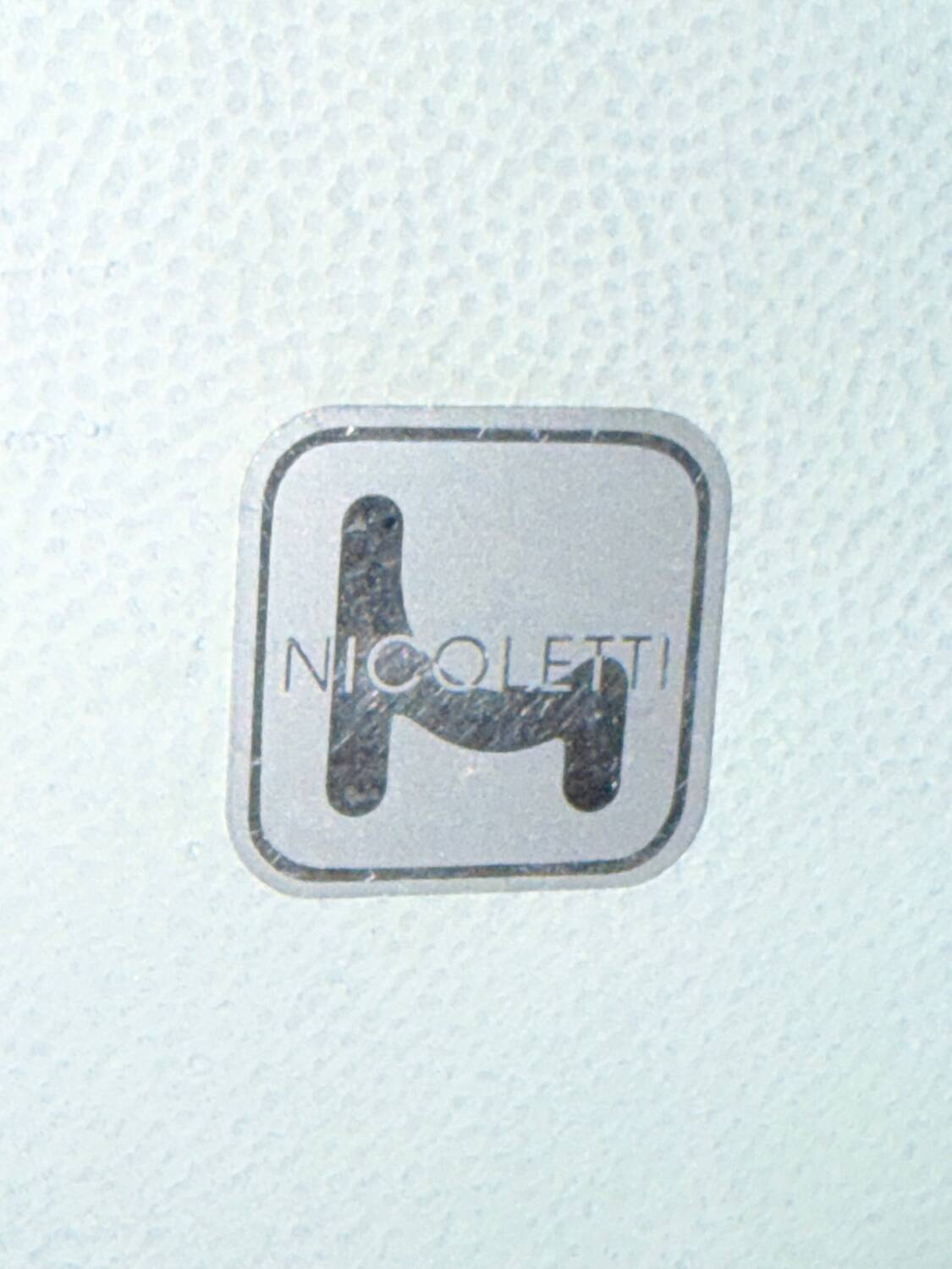 Rare vintage armchair – Nicoletti Salotti – Model Ambassador – Leather s