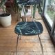 4 chaises en formica vert très foncé effet marbre