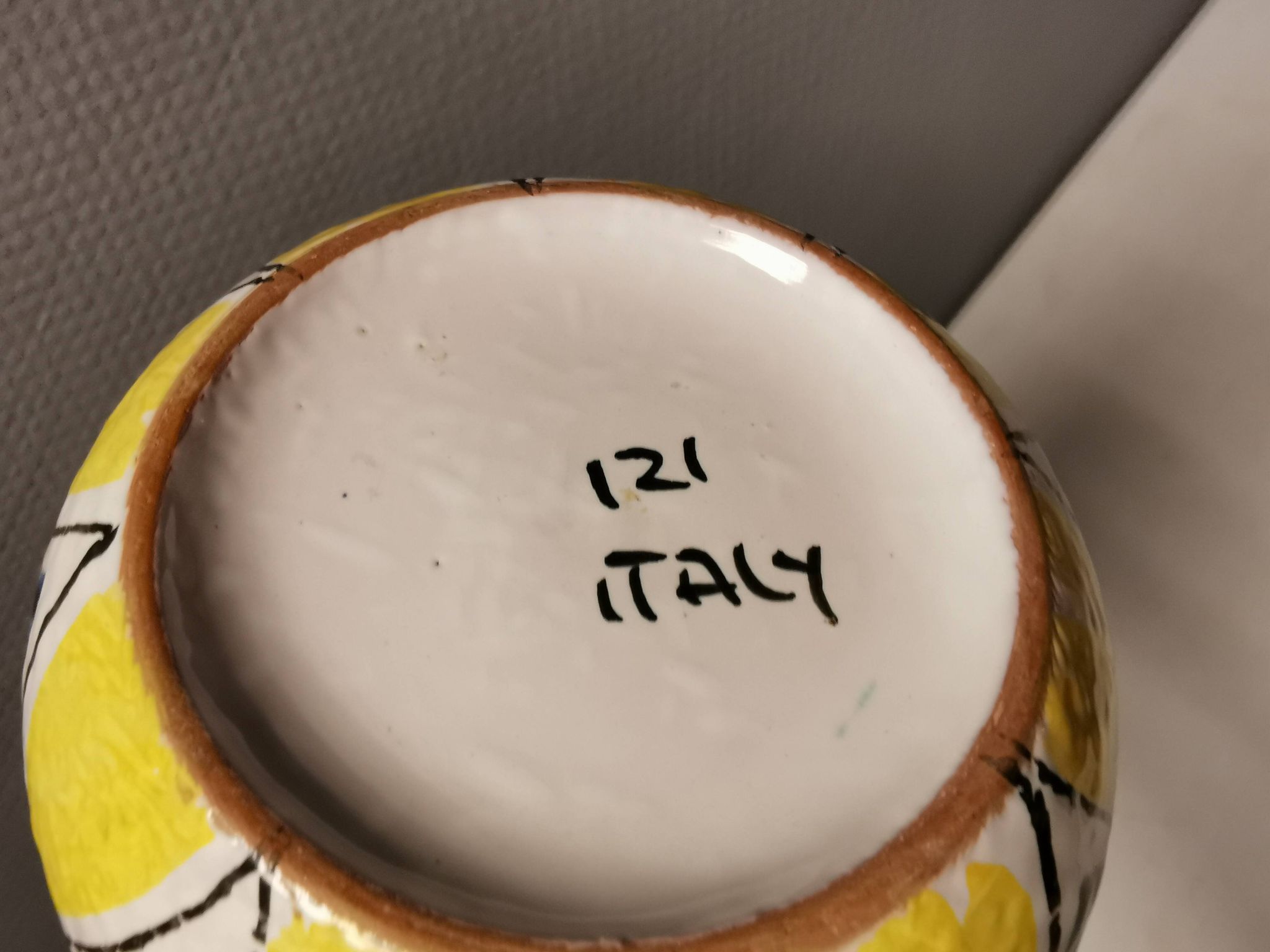 Vase italien à motif Arlequin dans un beau jaune/bleu