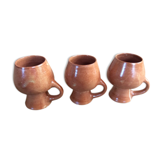 Series of 3 cups in sandstone