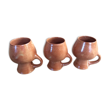 Series of 3 cups in sandstone