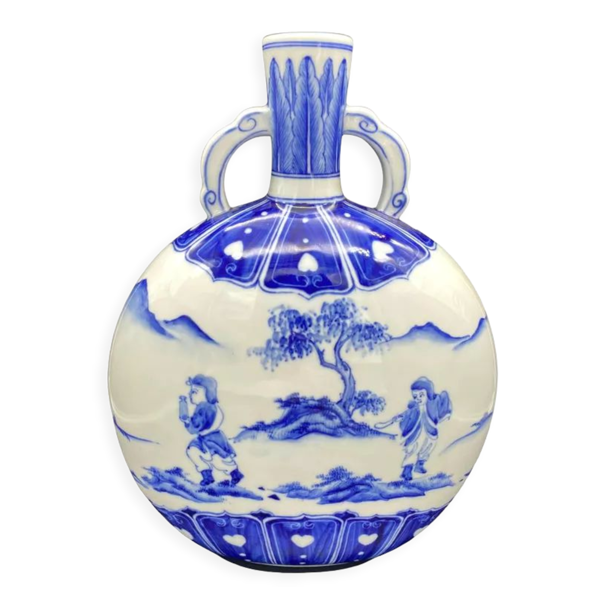 Chinese gourd vase in white and blue porcelain