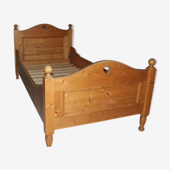 Wooden bed, Solid Interior's pine