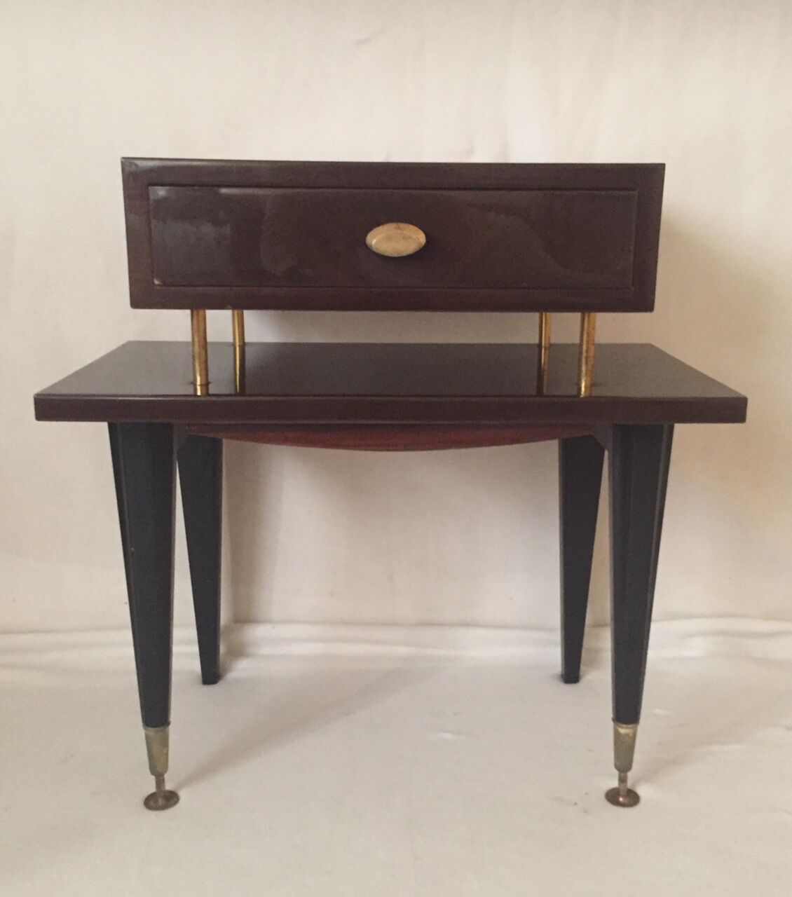 Varnished mahogany bedside table and brass 50s