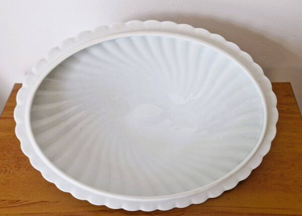 Soupière ovale blanche porcelaine de Haviland modèle torse