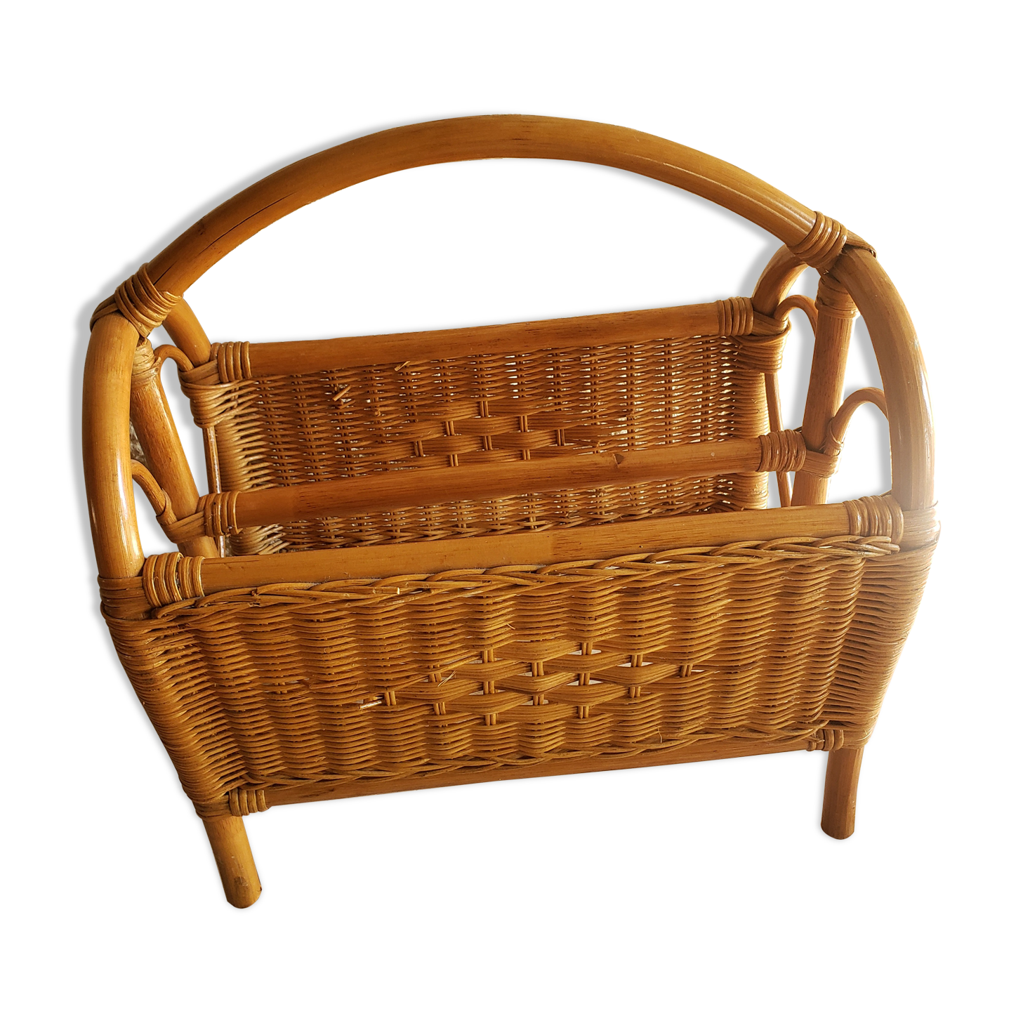 Vintage magazine holder in honey-colored rattan marrow