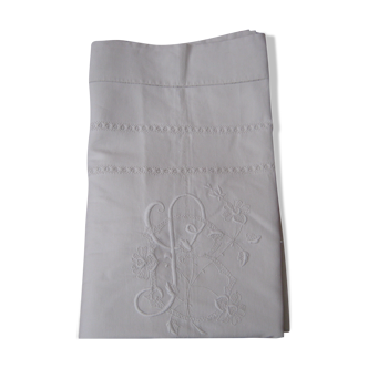 Drap ancien brodé main