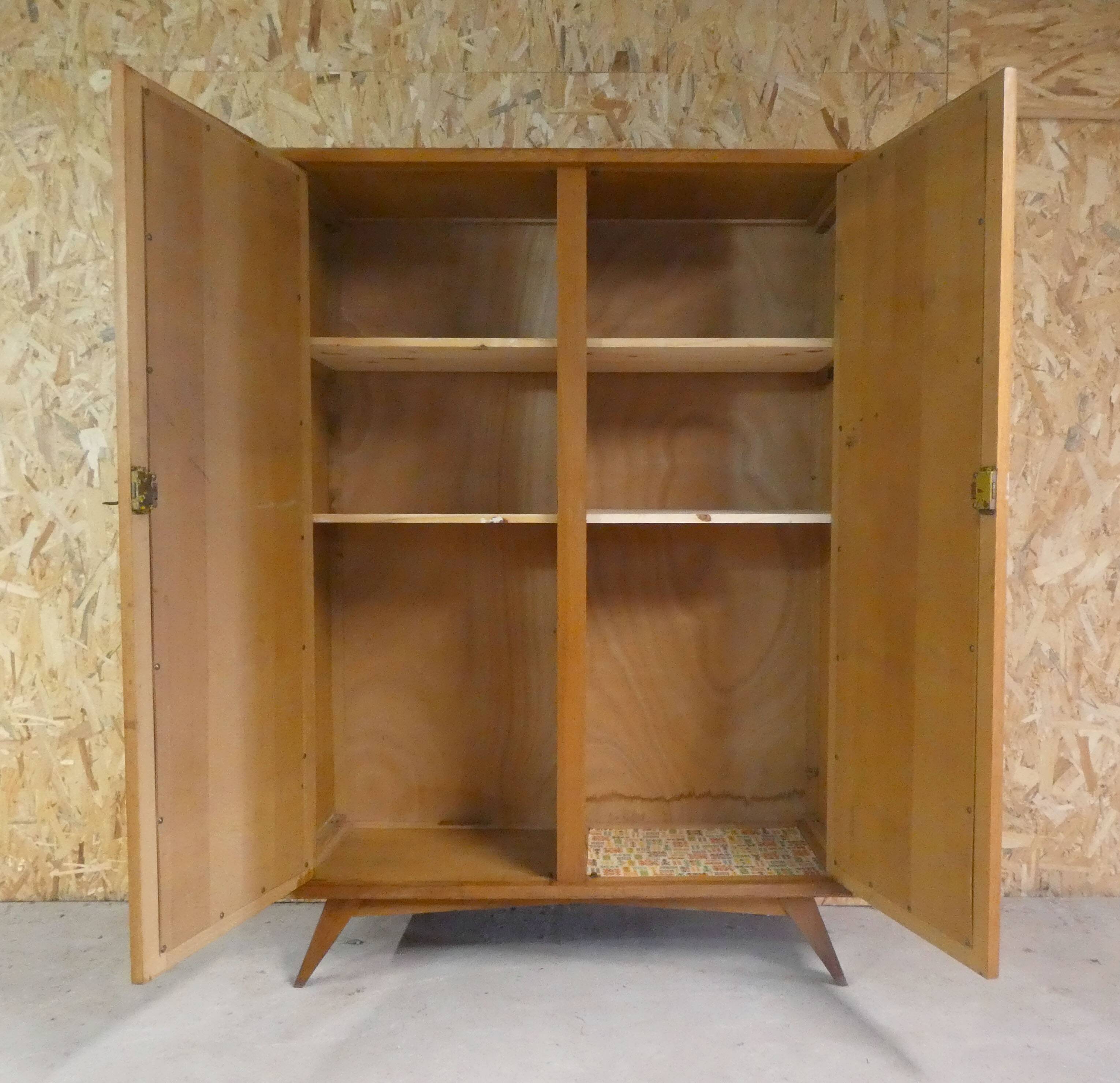 rattan cabinet with compass feet
