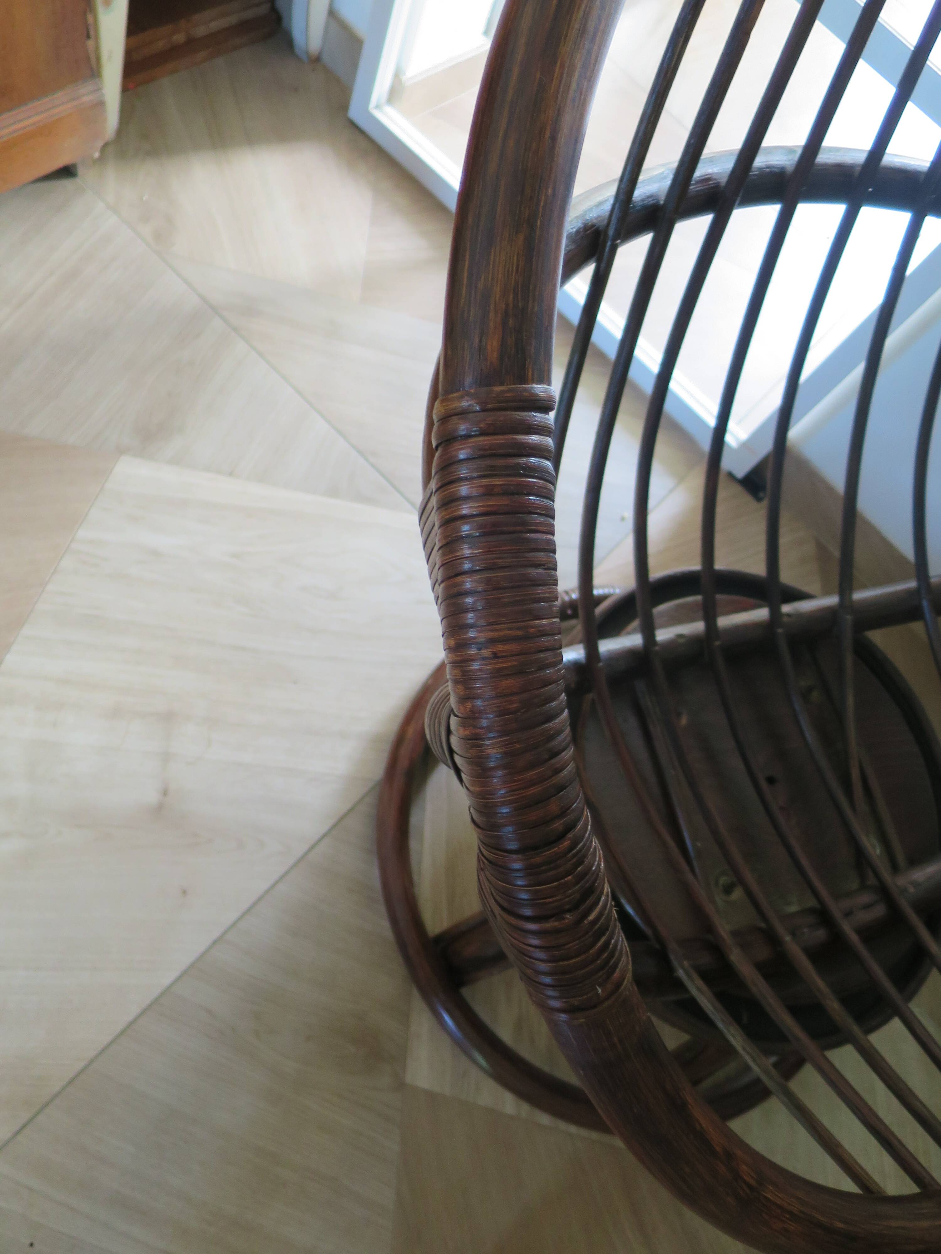 Vintage set of 2 swivel chairs in bamboo and rattan - Papasan shape