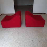 Pair of chromatic swivel armchairs by Kwok Hoi Chan, Steiner