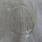 Bouteille en verre ancienne