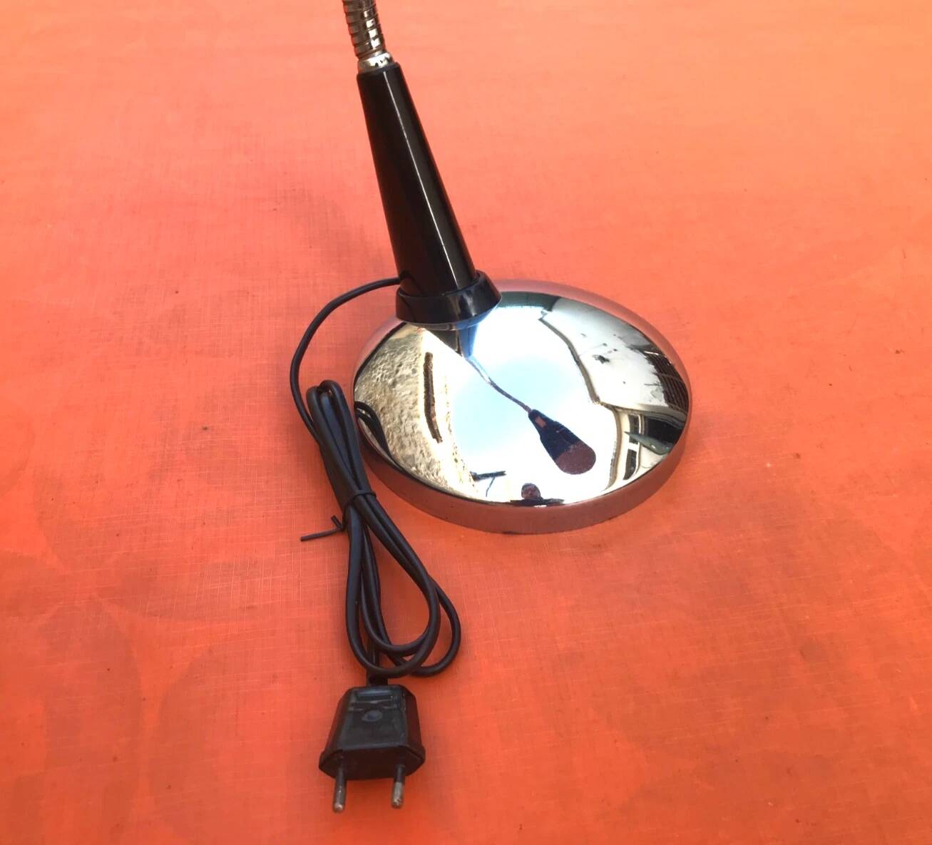 Lampe de bureau italienne dans le style d'Angelo Gaetano Sciolari, années 1970