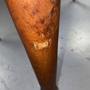 Table en bois avec tiroir