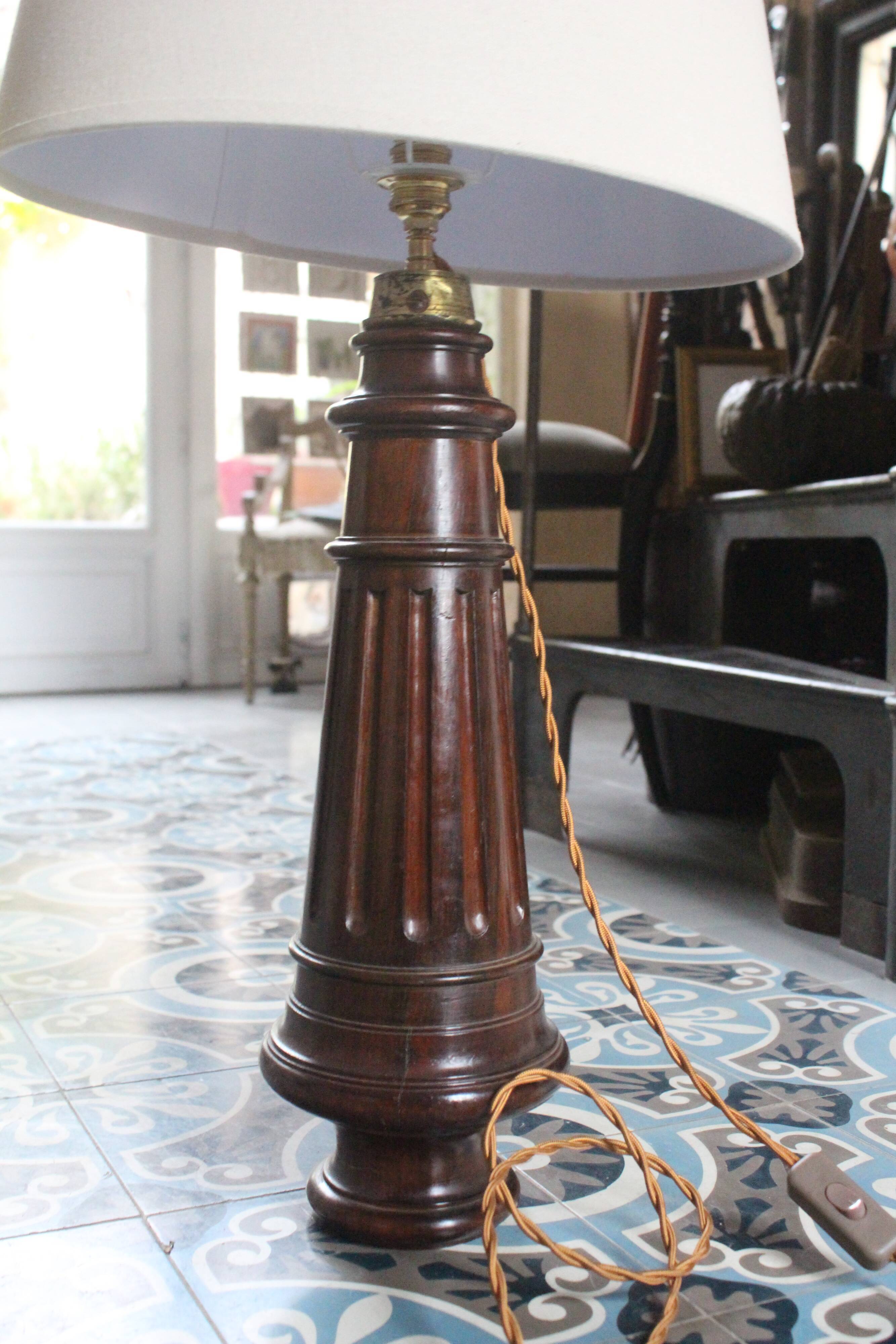 Piano foot lamp