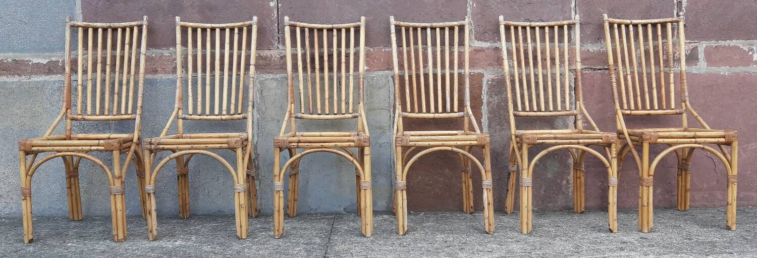 Table and 6 chairs made of bamboo and rattan