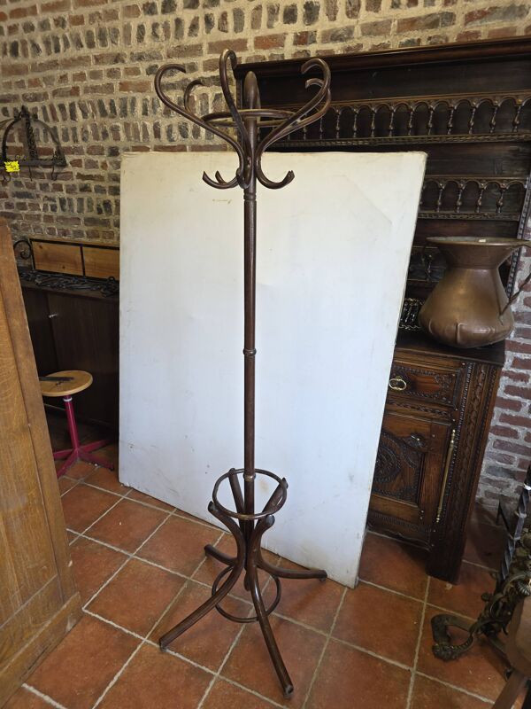 Perroquet en bois courbé ancien