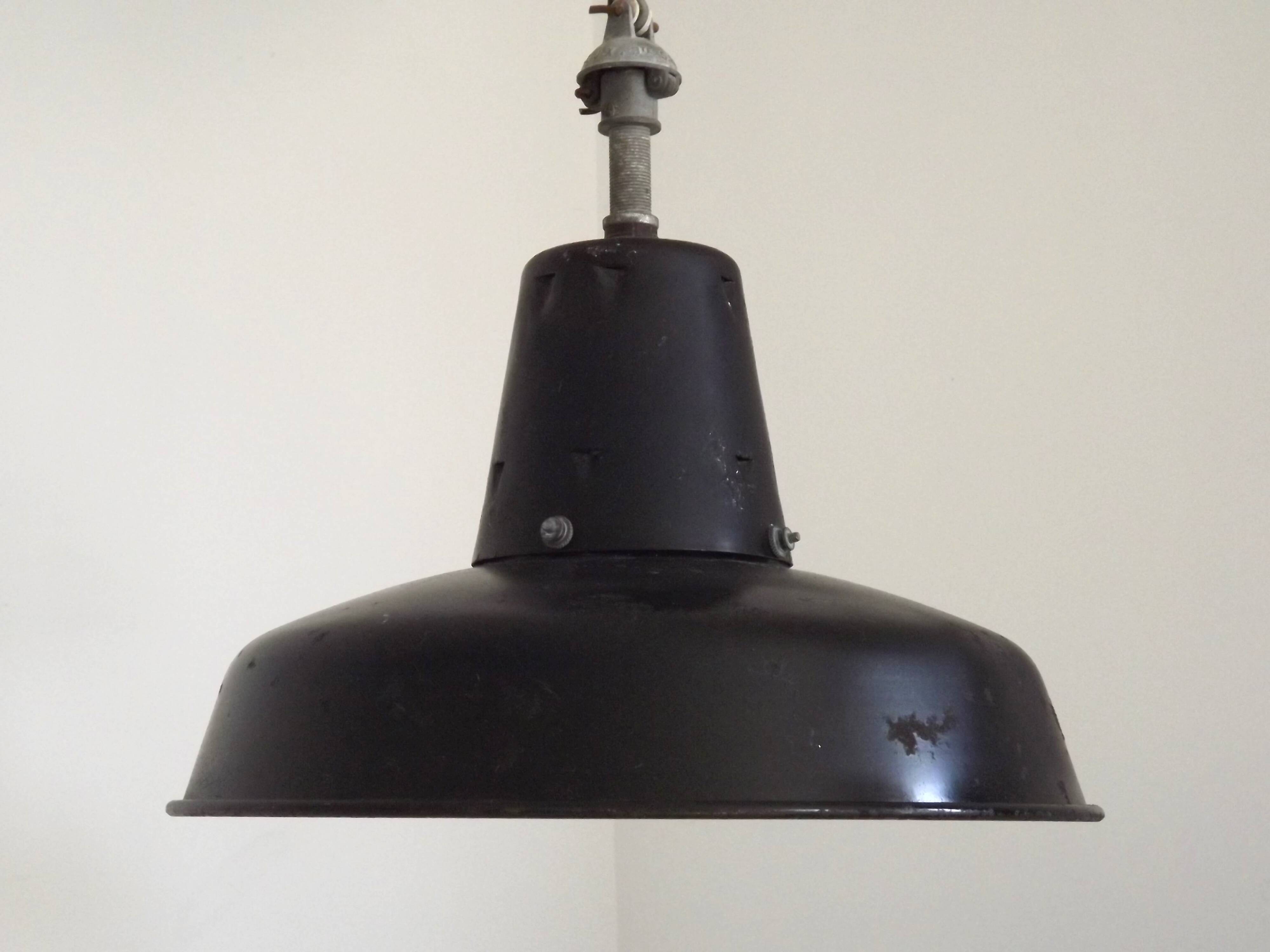 Enameled pendant workshop “reflecto-lux” hanging light, 1950s france