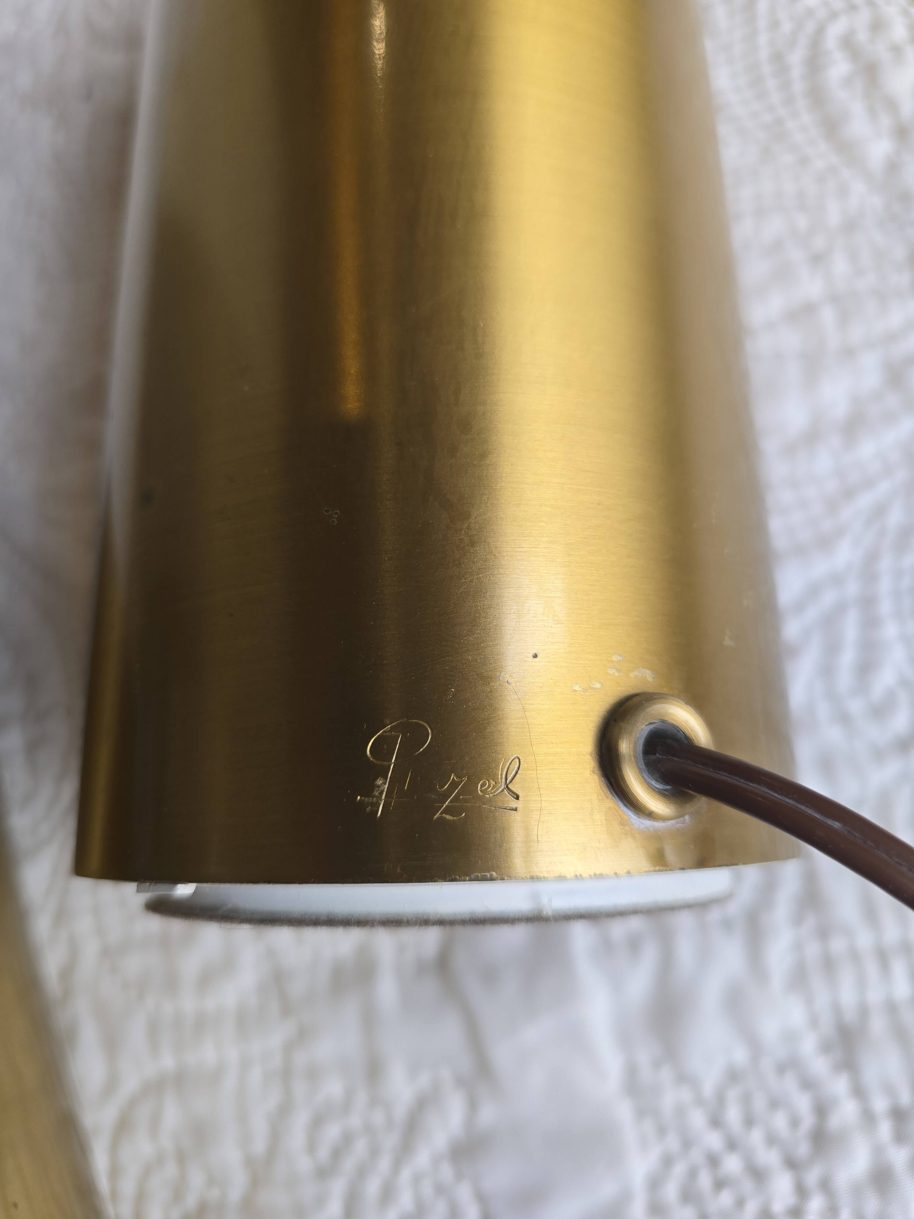 Pair of lamps signed by Jean Perzel – cylindrical with an oblique opening.