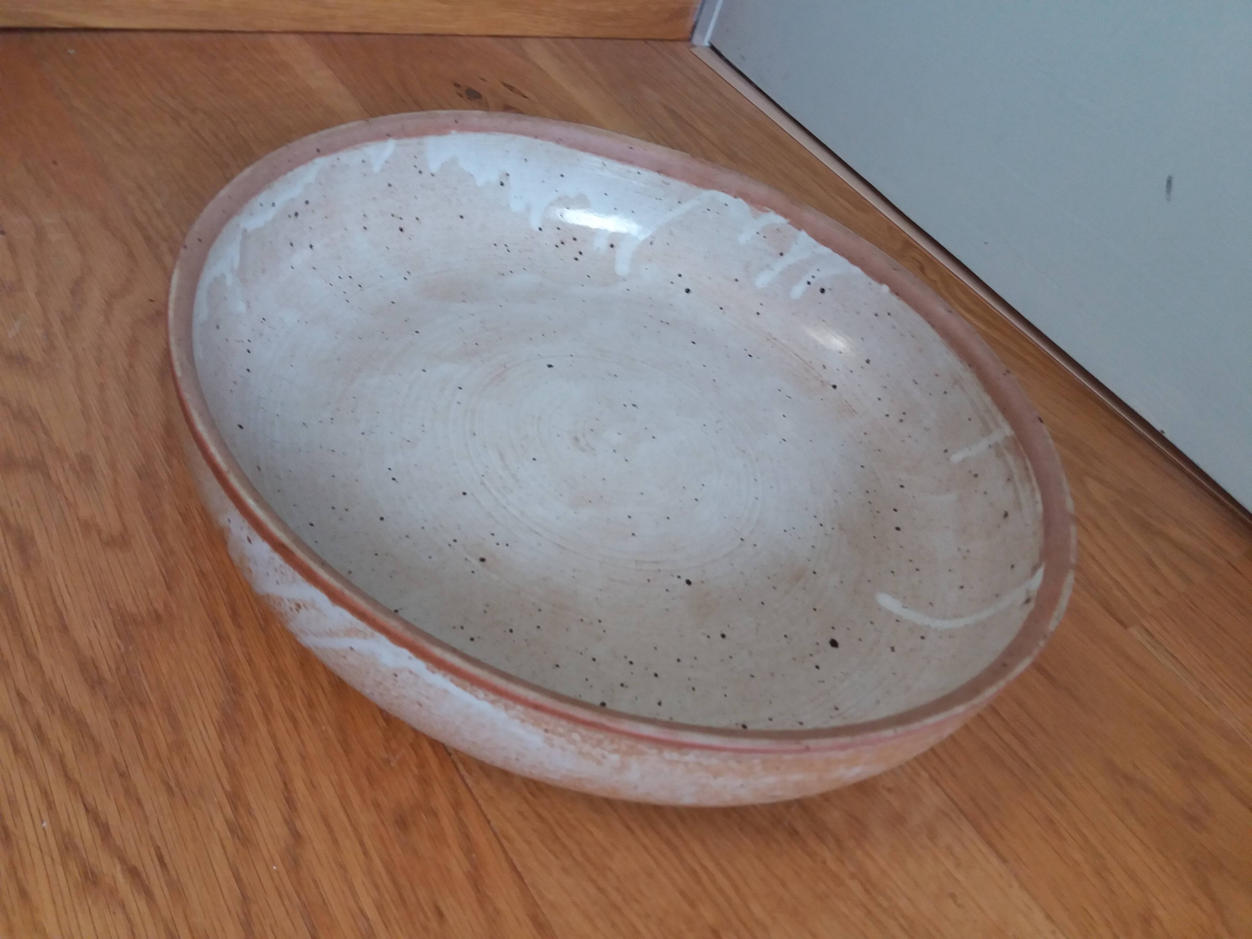 Deep dish stoneware salad bowl 31 cm