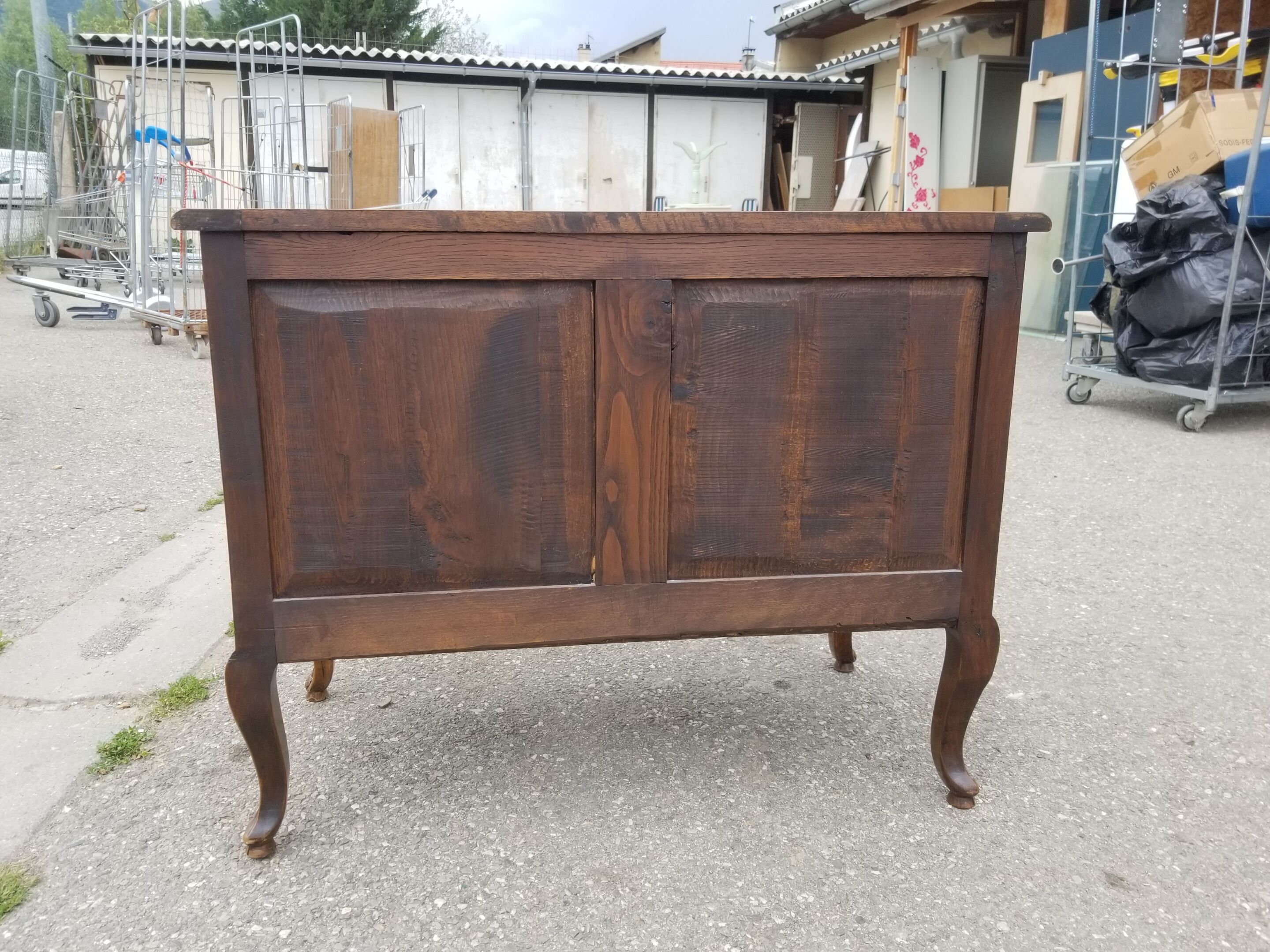 Commode crossbow style louis xv 2 drawers in walnut