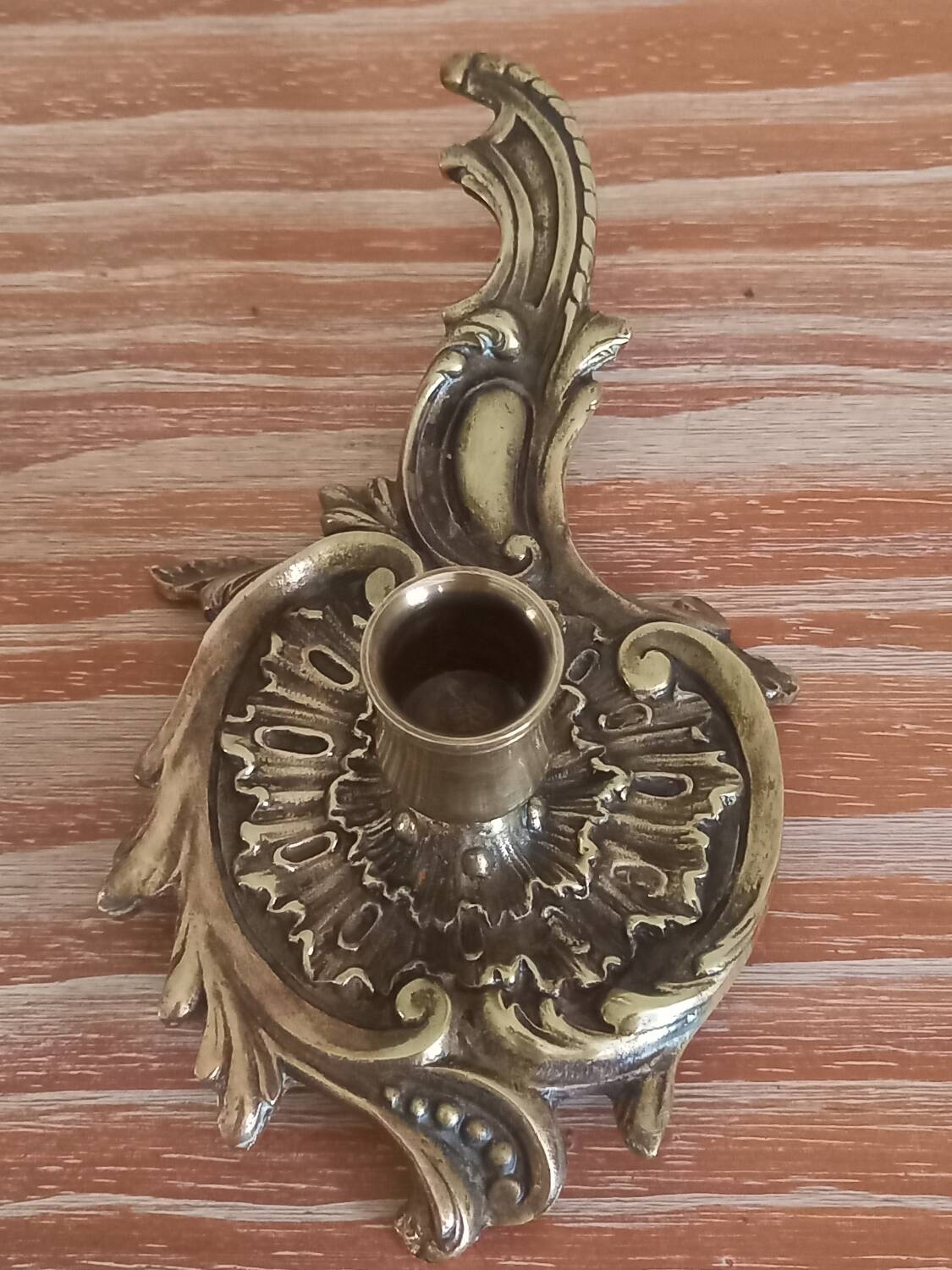 Rat tail candlestick