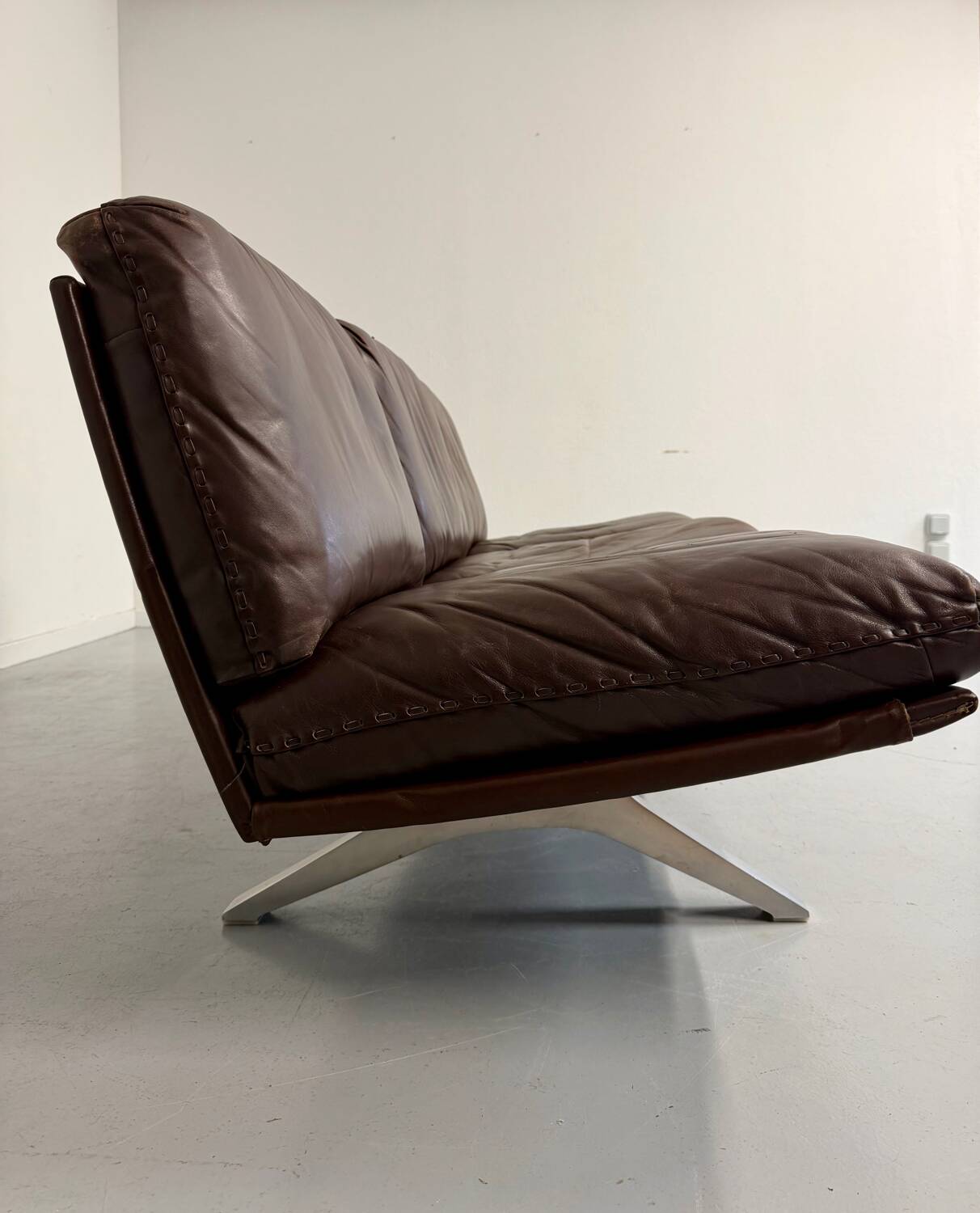 De Sede DS31 vintage leather 3-seater canapé banquette from the 1970s.
