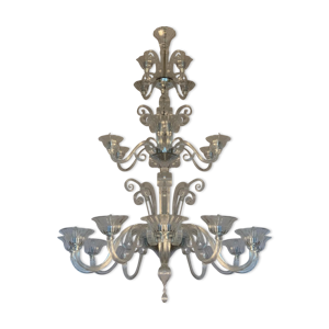 Lustre trois étages