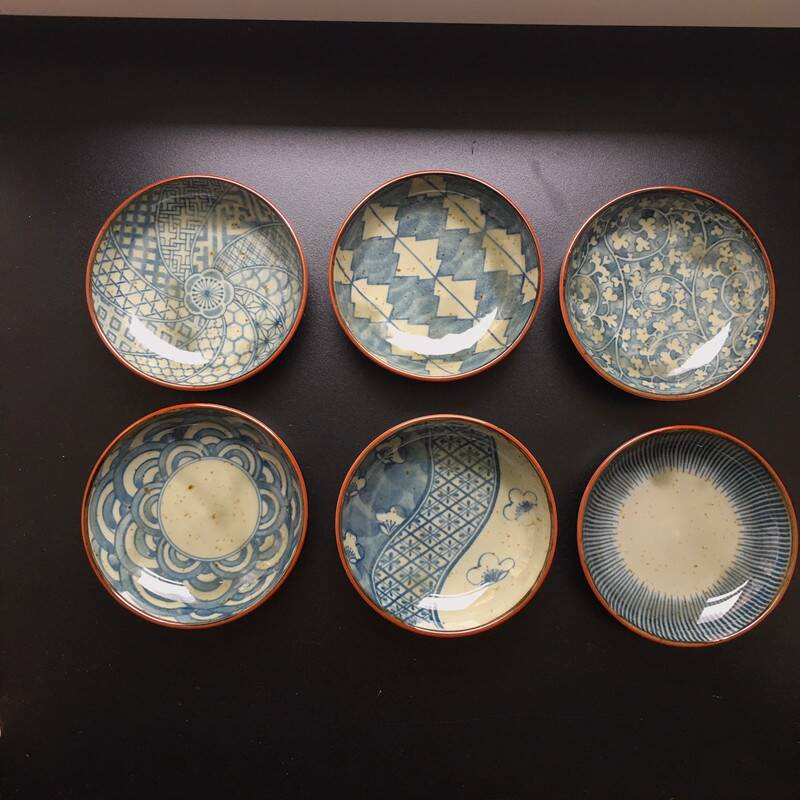 6 Japanese stoneware bowls 10 cm