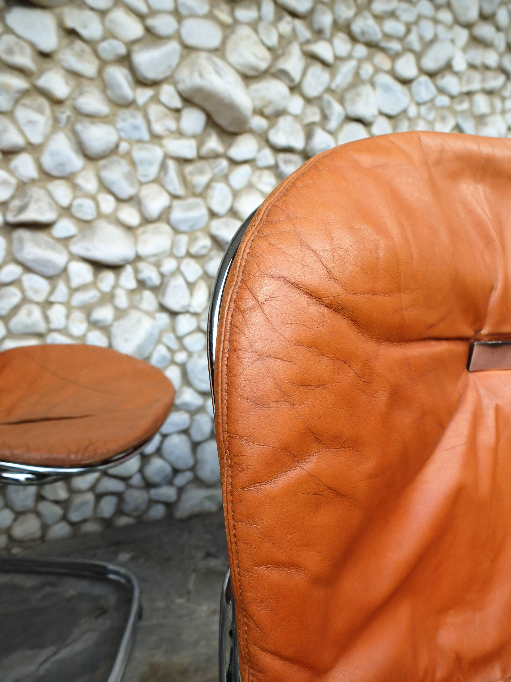 Series of 4 chairs Sabrina design Gastone Rinaldi for Rima, tawny leather, 1970