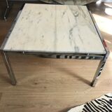 Table basse en marbre de Calacatta et structure  chromée circa 1975