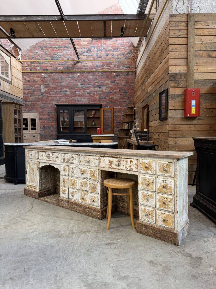 Antique barber's furniture from the early 20th century.