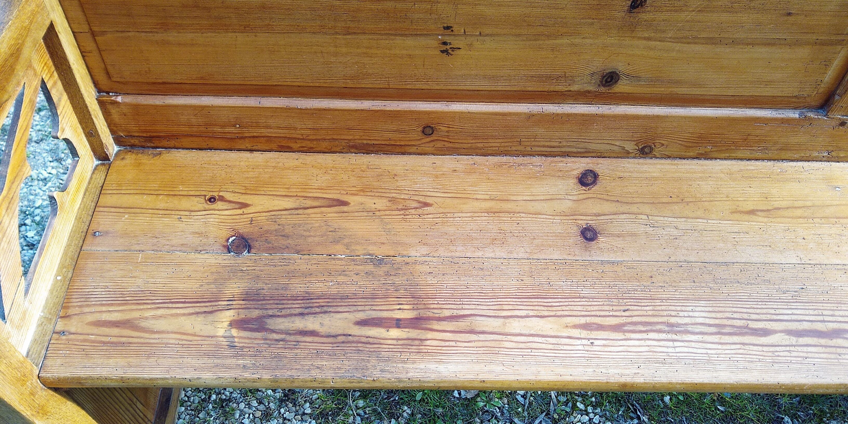 Pitchpin church pew, 4 seater numbered