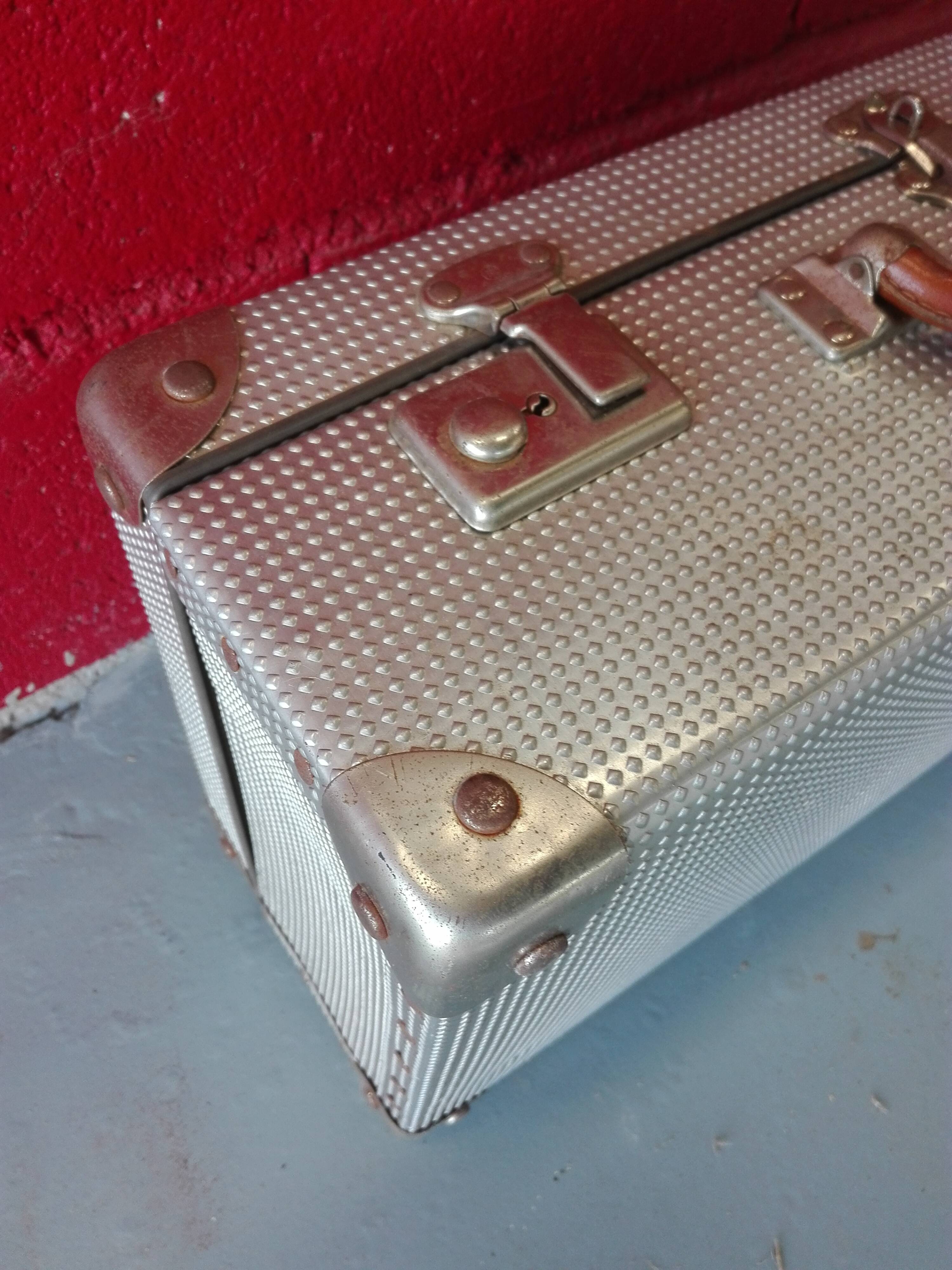 Valise aluminium vintage