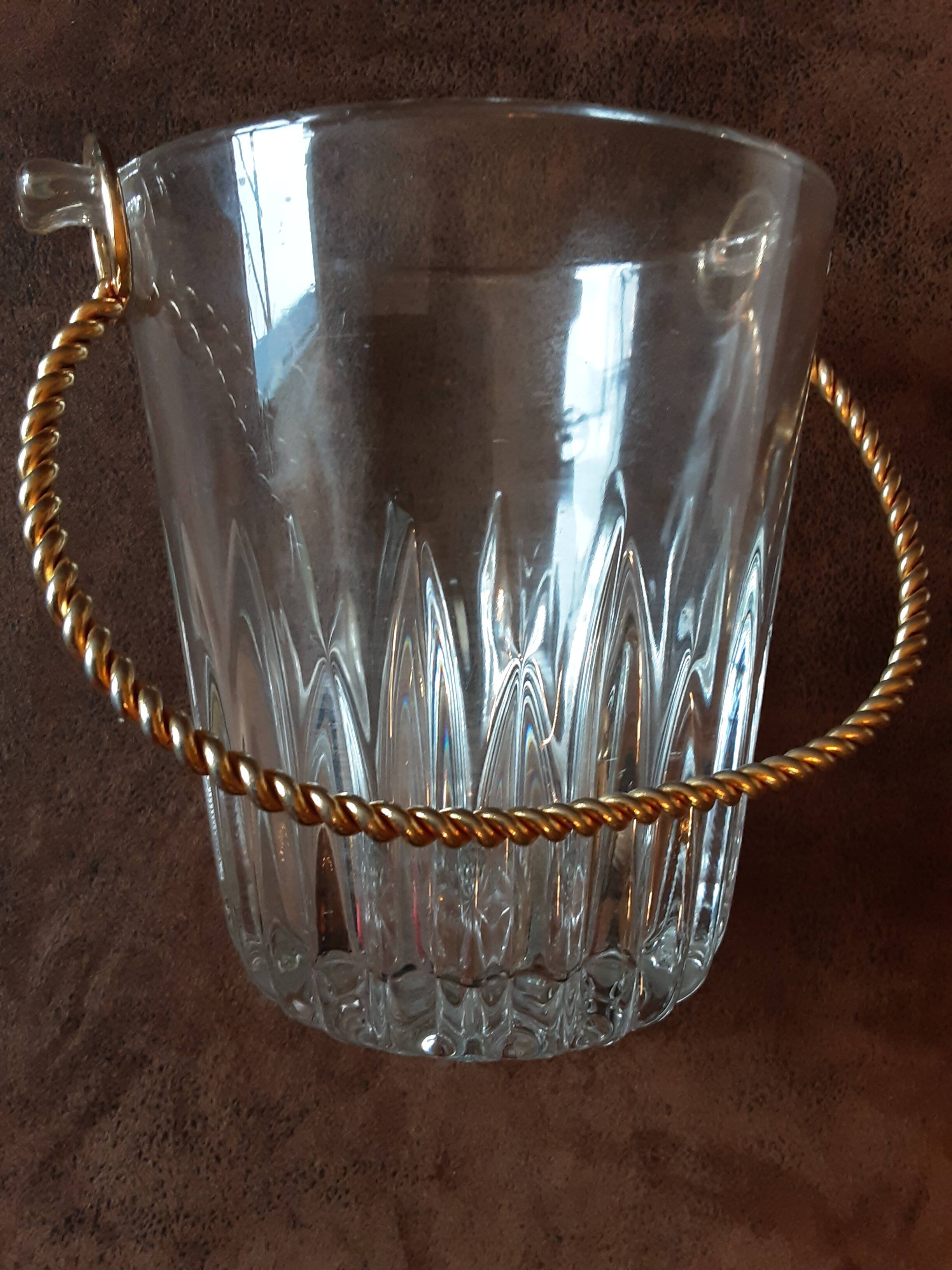 Crystal ice bucket