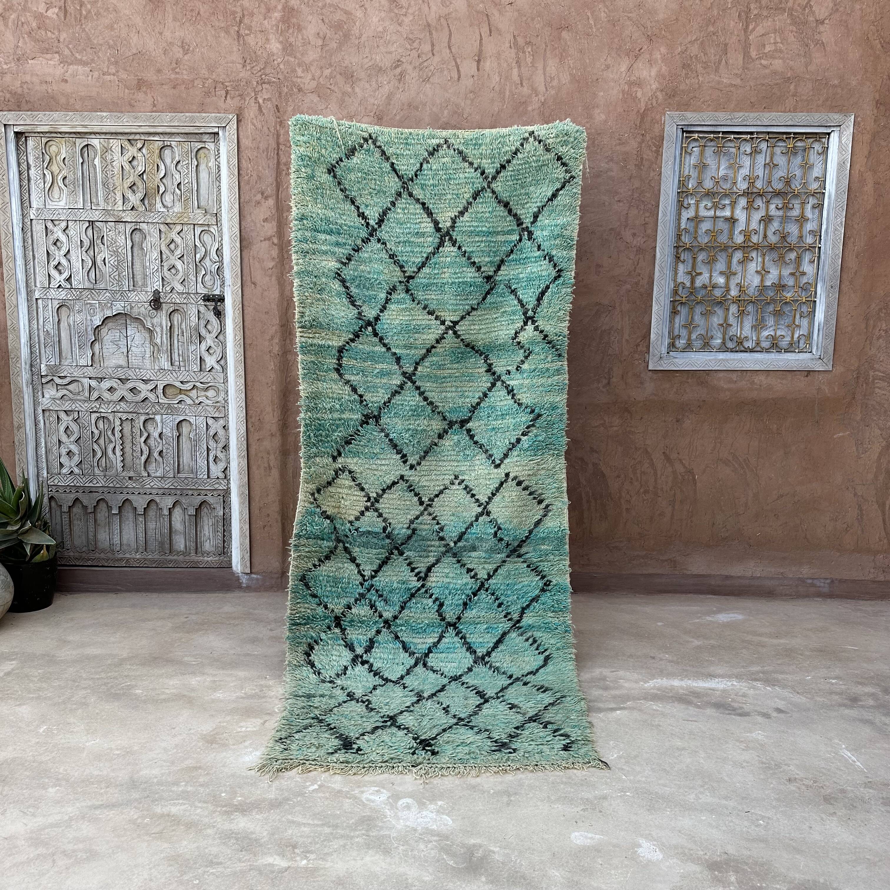 Moroccan rug Marmoucha green - 259 x 103 cm