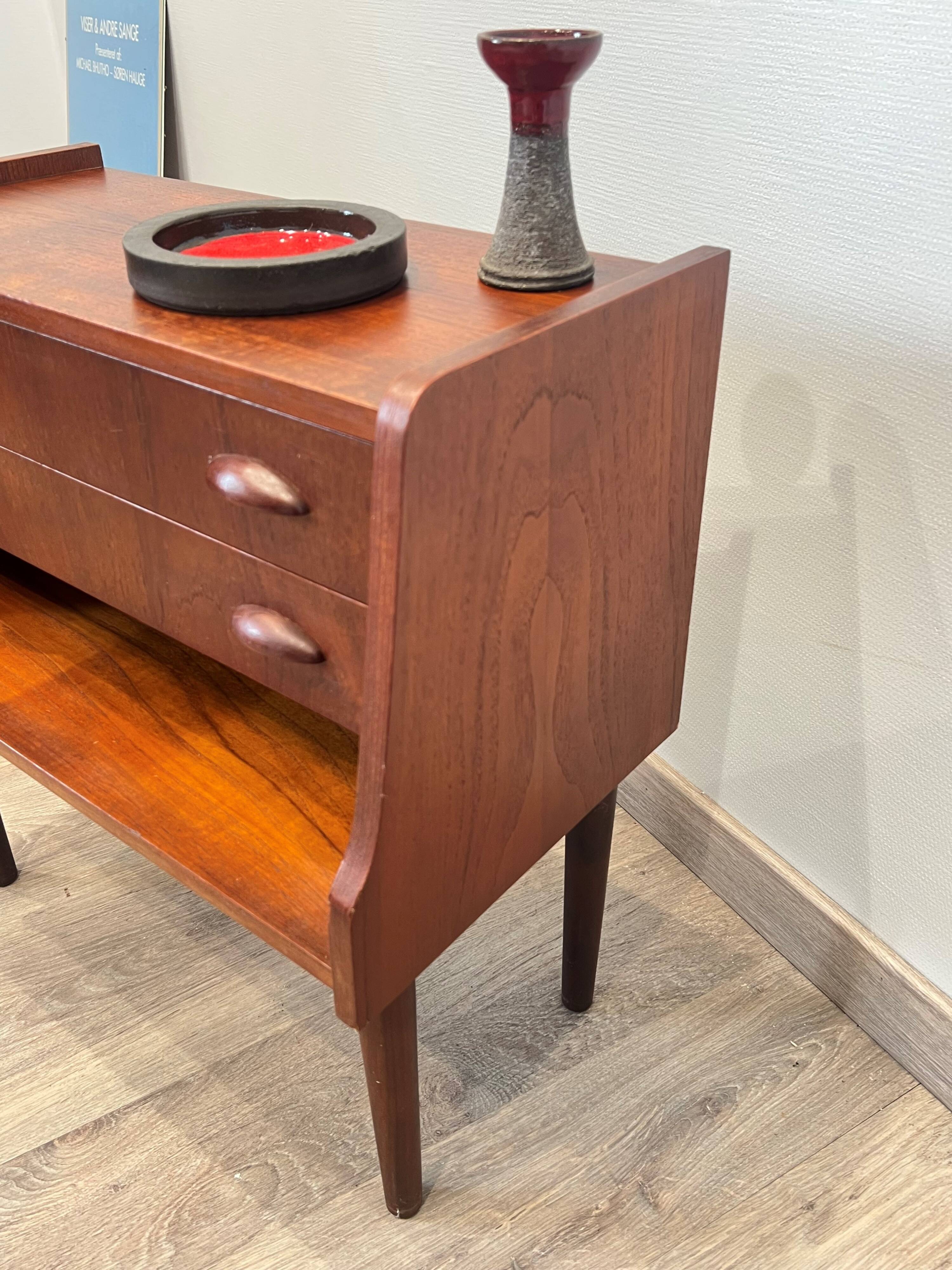 Scandinavian teak chest of drawers from the 1960s, Denmark.