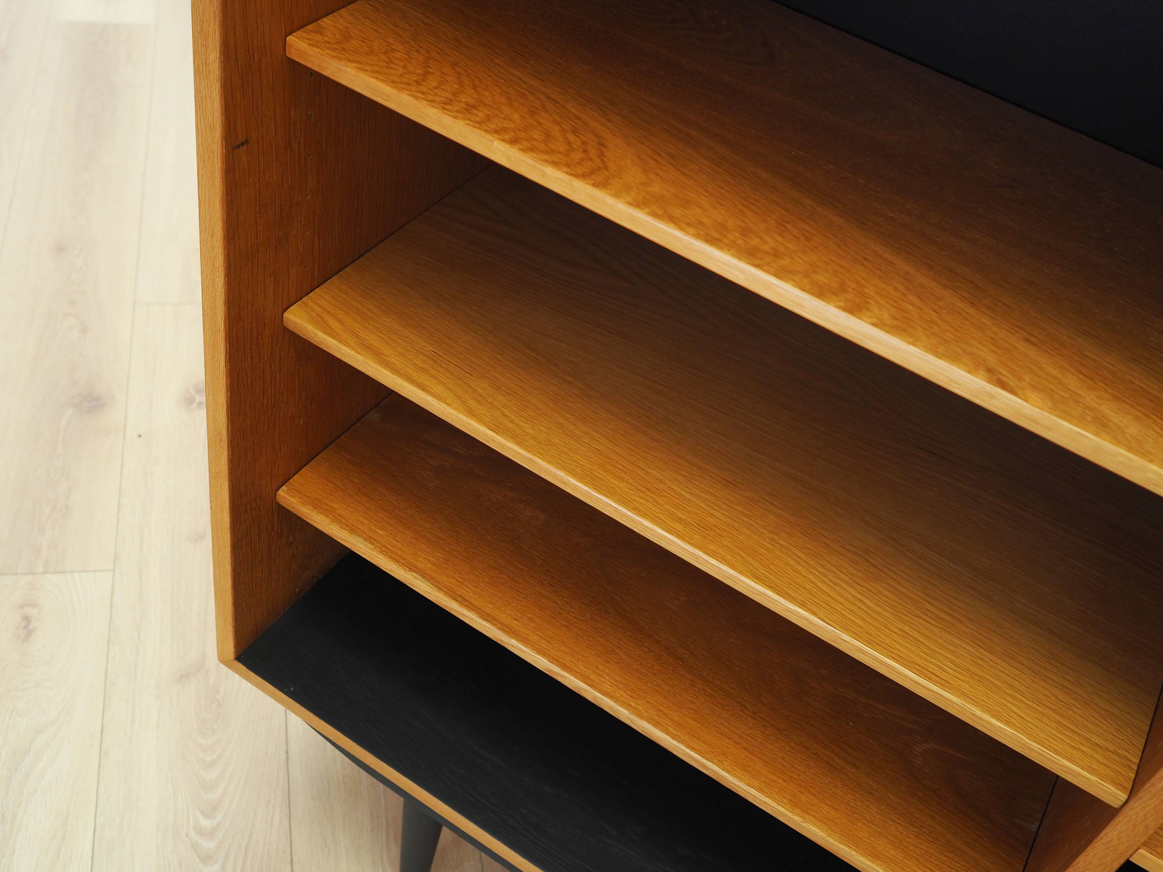 Ash bookcase, Scandinavian design, 1960s, designer: Børge Mogensen, manufac